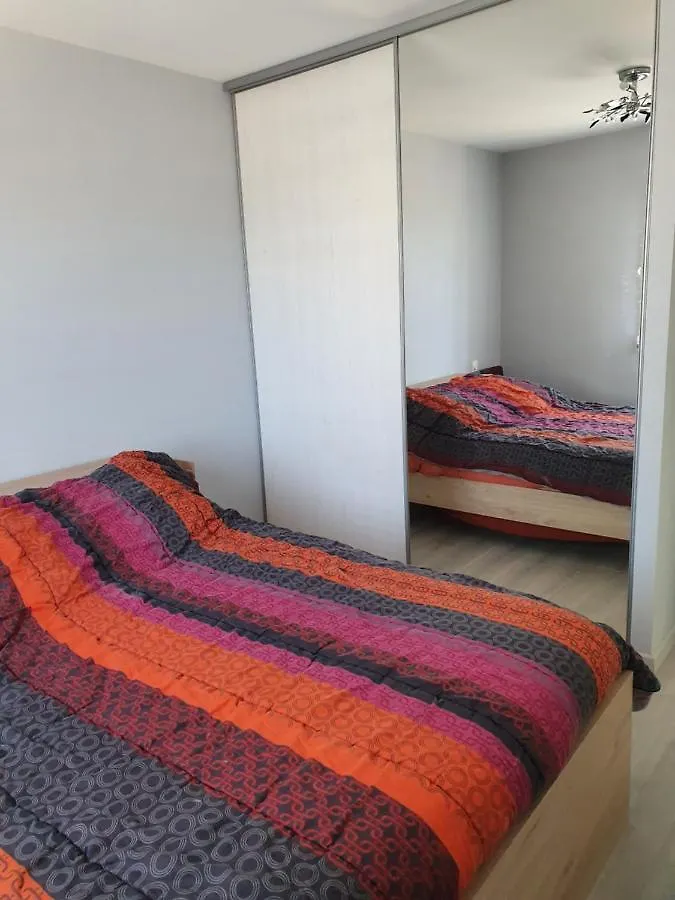 Location Chambre Dans Plain Pied 2 Chambres Louable Taden 0*,  フランス